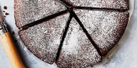 Рецепт шоколадного торта в одній мисці: простіше не буває