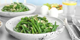 Гарнир за 10 минут. Зеленая фасоль с миндалем