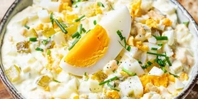 Вершковий та ніжний: ідеальний німецький салат з яєць, який пасує до всього