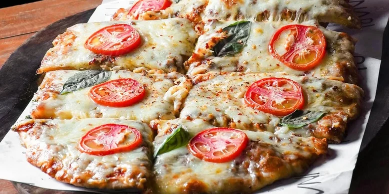 Рецепт творожной пиццы-шейка без муки: полезно и вкусно