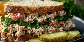 Рецепт сэндвича с острым тунцом к сытному и сбалансированному перекусу