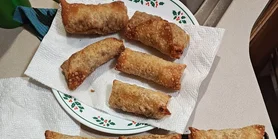 Рецепт блинных рулетов с черной фасолью, кукурузой и зеленью