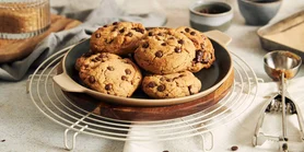 Тепле та вологе. Печиво з шоколадною крихтою за простим рецептом