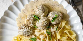 Котлети з сочевиці: рецепт з 4 інгредієнтів з гірчичним соусом