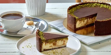 Дубайский чизкейк: упрощенный рецепт с печеньем