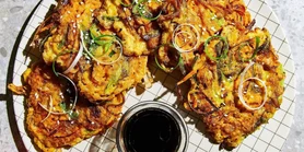 Овощные блины в корейском стиле: рецепт полезного завтрака