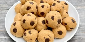 Полезное печенье: простой рецепт из нута и шоколада без сахара и выпечки