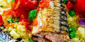 Соковита скумбрія в томатному соусі: ідеальний вибір для «рибного» четверга