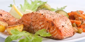 Лосось в травах в духовке: рецепт полезного и быстрого ужина с омега-3