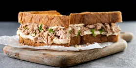 Сендвіч з тунцем: білковий та соковитий сніданок