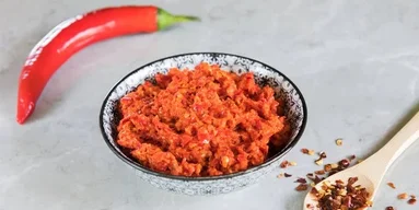 Аджика из чернобривцев - к мясу, овощам и не только