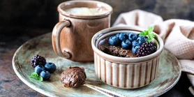 Высокопротеиновый шоколадный мусс: рецепт всего из 4 ингредиентов без сахара