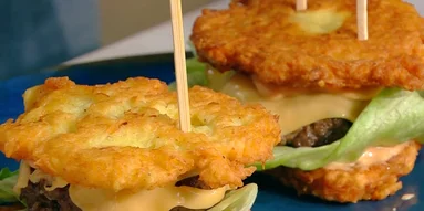 Хрустящие бургеры из драников: рецепт любимого блюда без булочек
