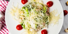 Святковий салат з шинкою та сиром на Великдень і не тільки