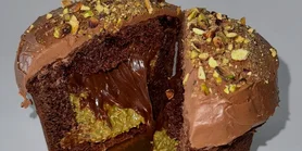 Дубайский кулич: рецепт с шоколадным тестом и фисташковой начинкой