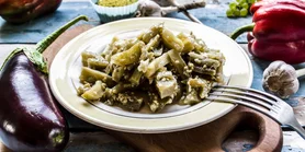 Мариновані баклажани з часником: рецепт гострої страви на зиму