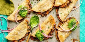 Хрусткі тако з чорною квасолею: хелсі-вечеря по-мексиканськи