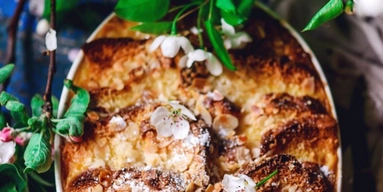 Рецепт вишуканого пудинга з ревенем: простіше, ніж вам здається