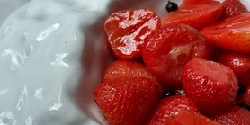 Маринованная клубника: рецепт оригинальной подачи ягоды