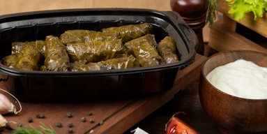 Кавказская долма: рецепт к обеду из виноградных листьев