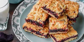 Тертий пиріг зі смородиною: рецепт домашнього ароматного пирога