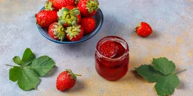 Полуничний джем за 5 хвилин без цукру: смачніше, ніж з магазину