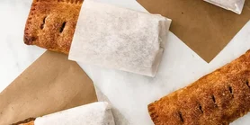 "Пирожочек": рецепт вишневых макпирогов в аэрогриле