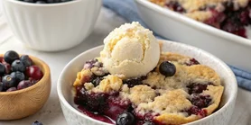 Блуберрі-коблер: рецепт пирога з чорницею