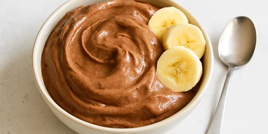 З перестиглого банана. Шоколадне морозиво, яке можна їсти хоч кожного дня