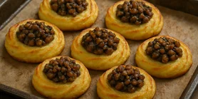 Картофельные «гнезда» с подушкой из белых грибов: максимально просто и вкусно