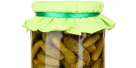 Смак дитинства: мариновані огірки за бабусиним рецептом