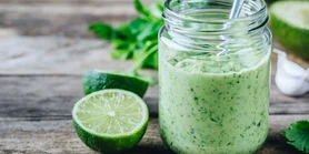 Кремовая салатная заправка из кориандра и авокадо: номер один для похудения