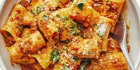 Паста, що тане в роті: простий італійський рецепт у стилі пан кон томате