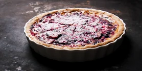 Просто ідеальний сливовий пиріг із крамблом до чаю: must have цієї осені