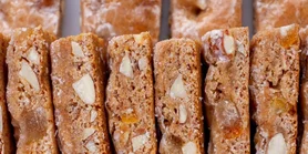 Пряне, медове та горіхове: рецепт найбільш ароматного та простого домашнього печива зі Швейцарії