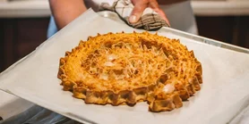 Рабська торта: цитрусовий хорватський пиріг із мигдалевою начинкою для свята