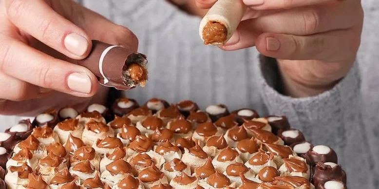 Кучуфлі: рецепт домашніх трубочок з начинкою зі згущеного молока