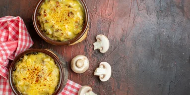 Рецепт жульена с курицей и грибами: идеально к приходу гостей