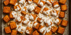 Печеная тыква: рецепт с лимонно-йогуртовым соусом и кедровыми орехами