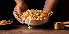 Сырно-луковая паста а-ля французский суп: уютное блюдо в одной посуде