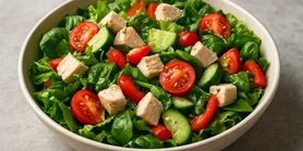 Идеальный обед, когда нет света: рубленый салат с курицей