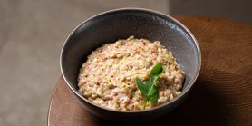 Розкішна гречка: варіант простого обіду в оригінальній подачі з пармезаном та горіхами