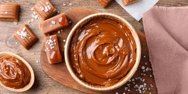 Солона карамель: домашній простий рецепт для ідеальних десертів