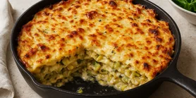 Из духовки на сковороду: рецепт белой лазаньи с моцареллой и бешамелем