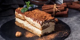 Бюджетний тирамісу без маскарпоне: простий рецепт з кисломолочного сиру