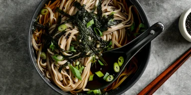 Рамен з яловичиною та броколі: смачно та пікантно