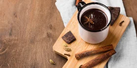 З чилі та корицею: веганський гарячий шоколад