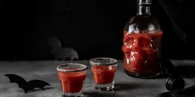 Кровавая мэри: идеально для "взрослого" Хэллоуина