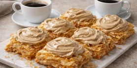 Торт з тіста філо: простий та хрустий десерт з горіховим кремом