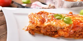 Лазанья болоньезе: согреет и насытит